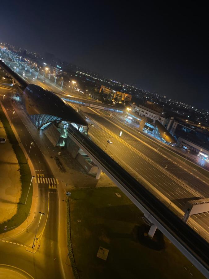 Travelers Backpackers Vandrarhem Dubai Exteriör bild